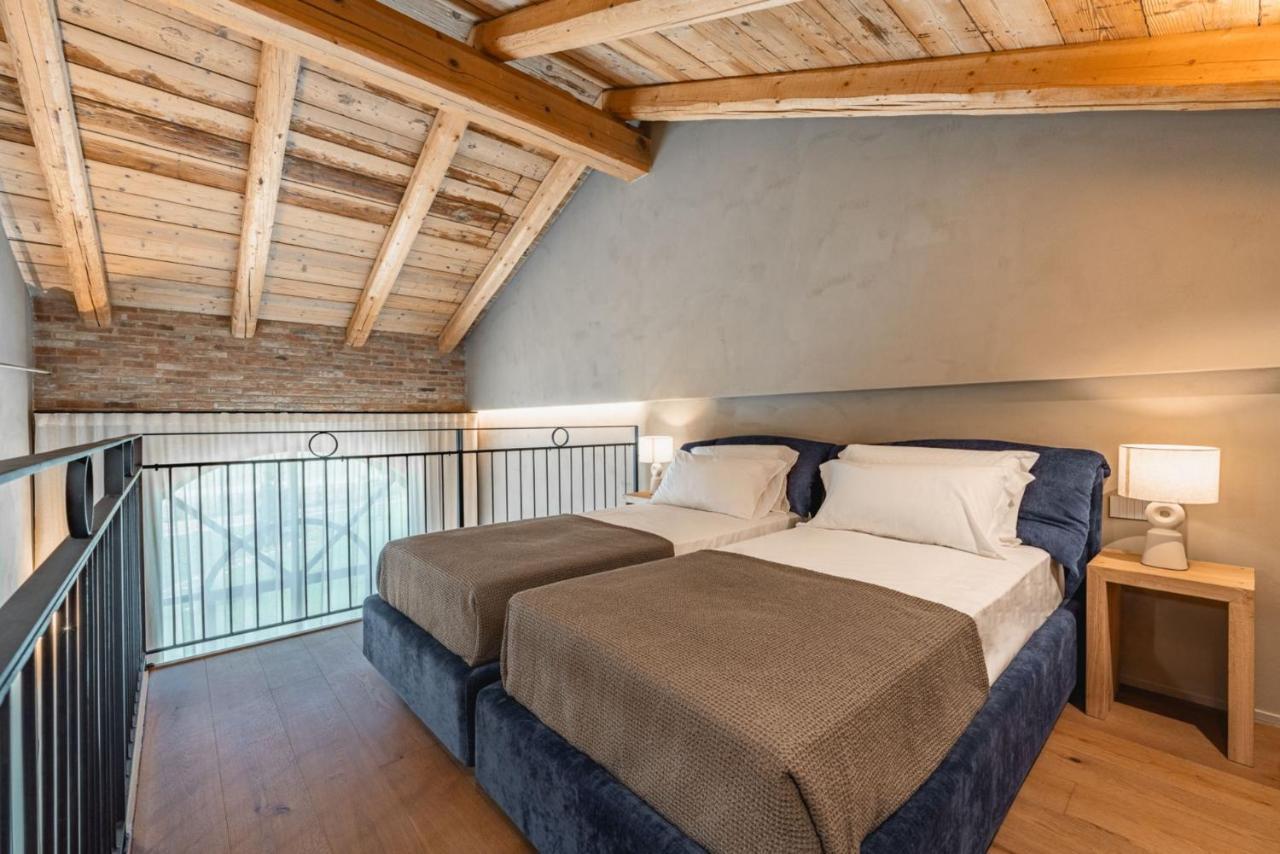 Monvi Wine Relais Villa Костилиоле ди Асти Екстериор снимка
