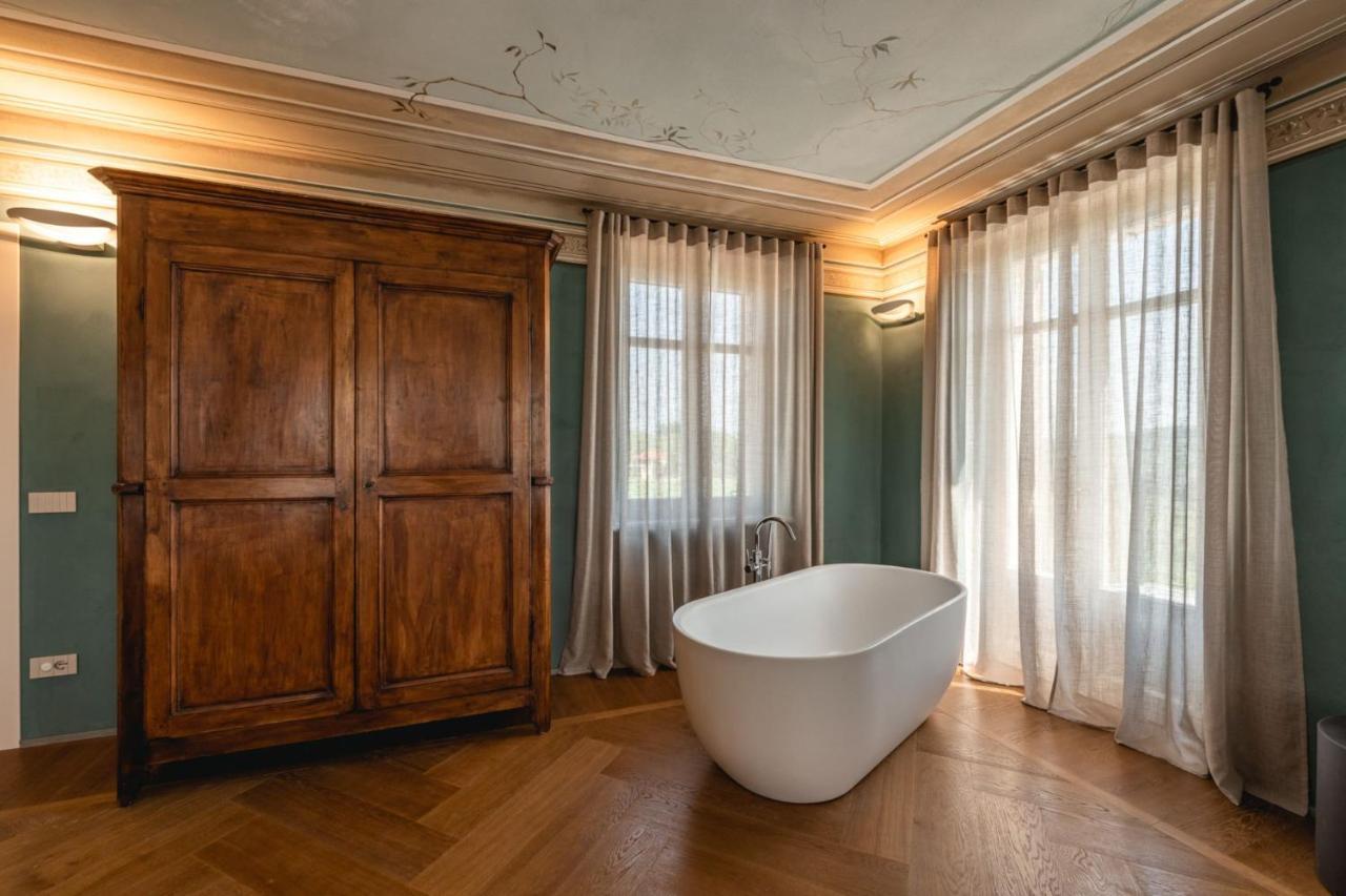 Monvi Wine Relais Villa Костилиоле ди Асти Екстериор снимка