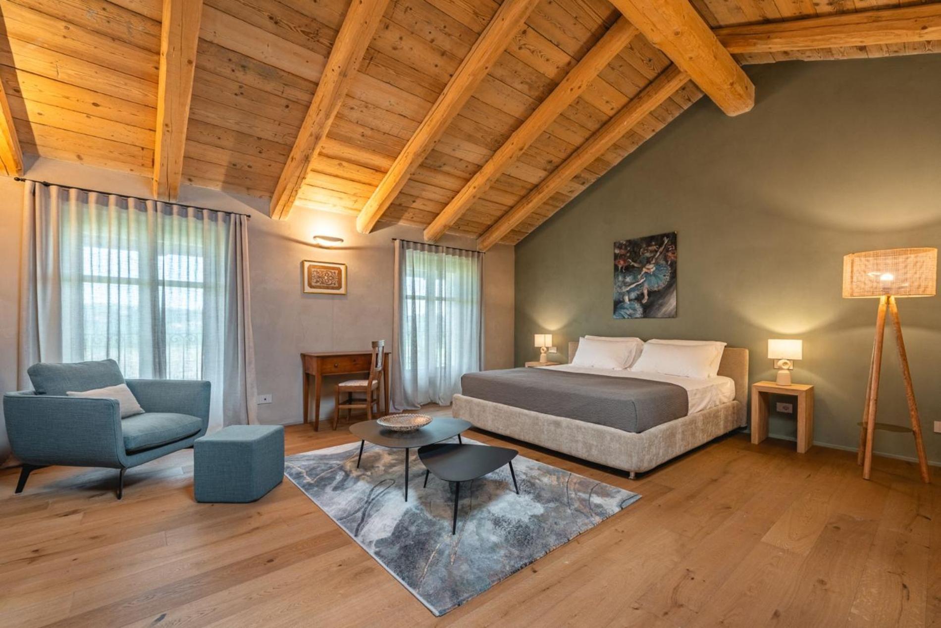 Monvi Wine Relais Villa Костилиоле ди Асти Екстериор снимка