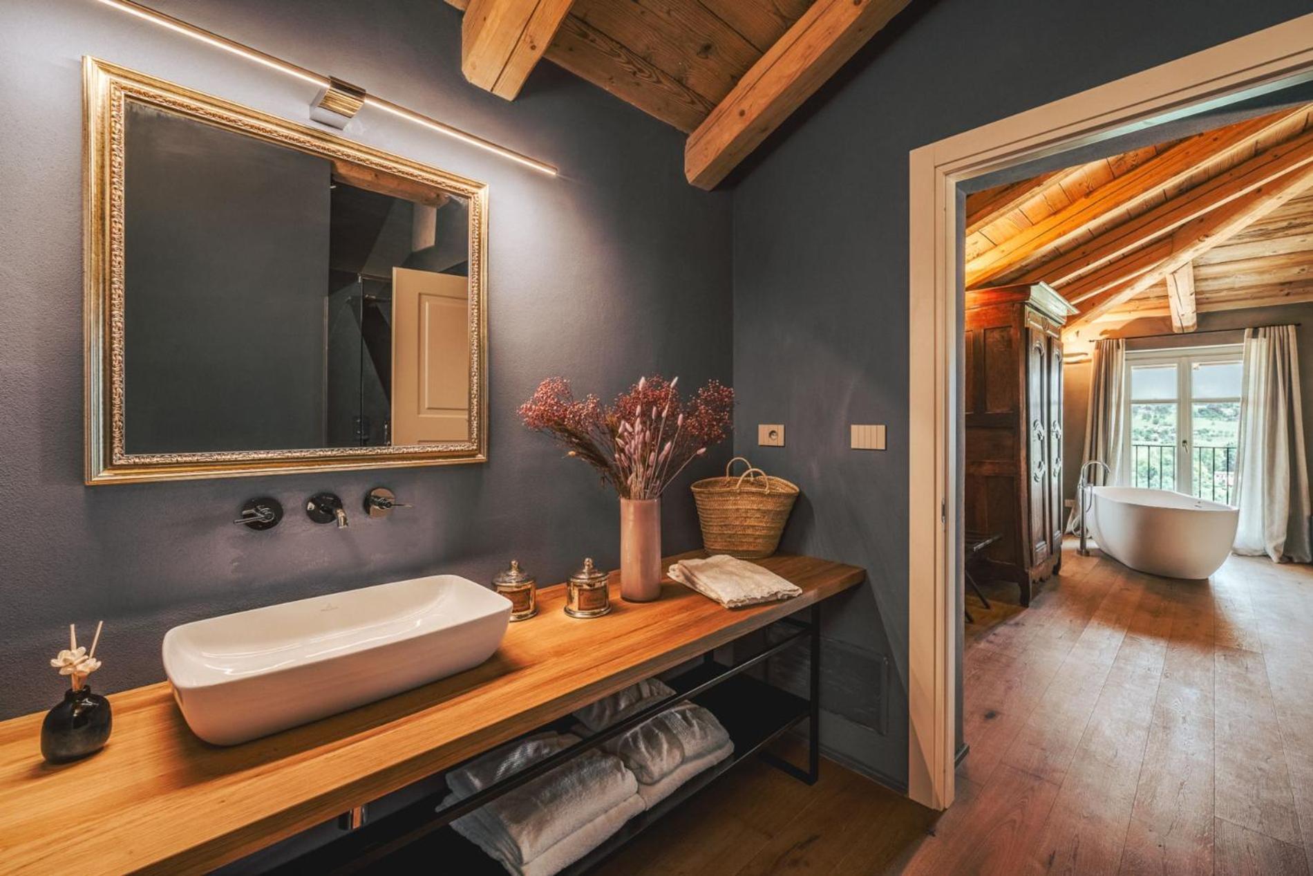Monvi Wine Relais Villa Костилиоле ди Асти Екстериор снимка